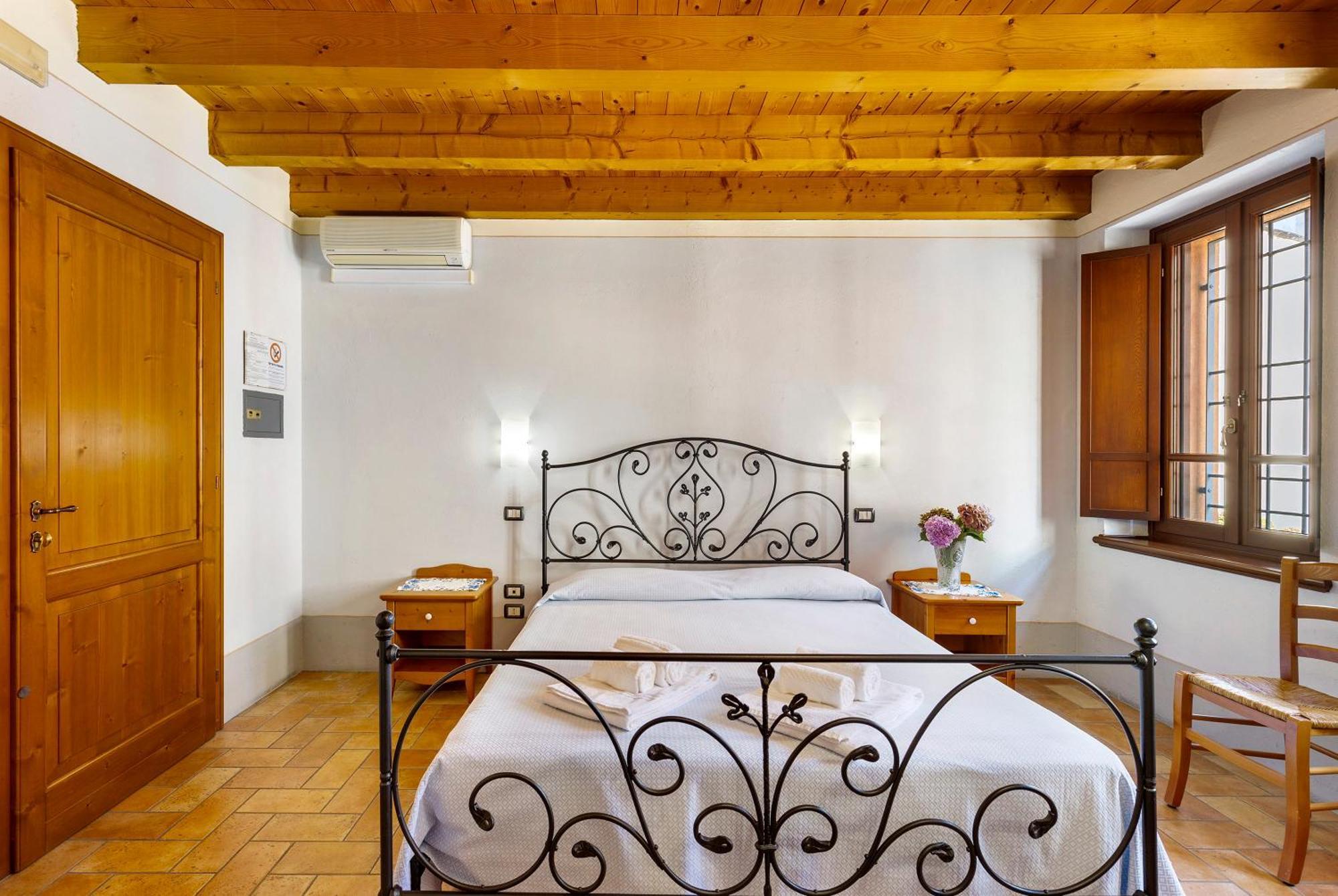 New Agriturismo Corte Olfino Monzambano Exterior photo